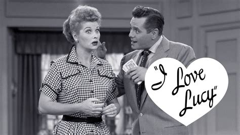  I Love Lucy: Een hilarische kijk op het leven van een Hollywood-echtpaar met grote dromen!